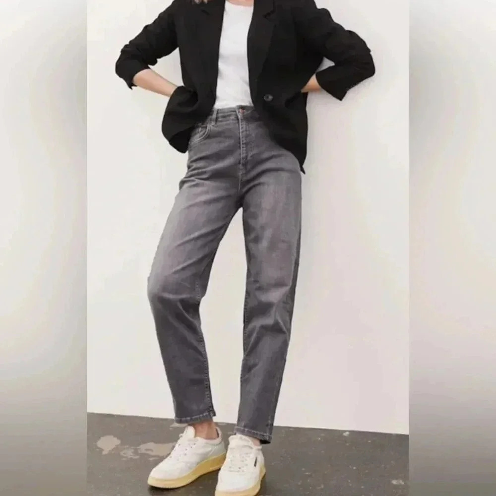 Part Two  | Contemporary Fit Jeans